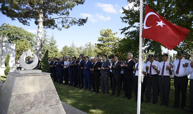 15 Temmuz Demokrasi ve Millî Birlik Günü'nde Şehitliğe Ziyaret