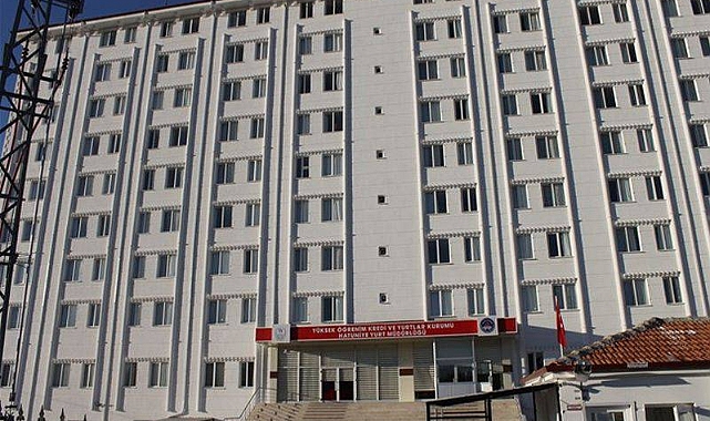 Depremzedelerden Karamanlılara Teşekkür