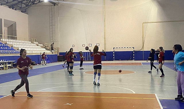 Karaman Minik Atılım SK İstanbul Deplasmanında