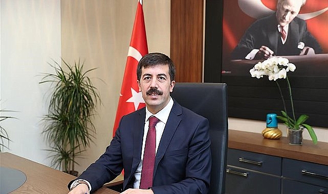Karamanlı Prof. Dr. Ahmet Tekin Rektör Olarak Atandı