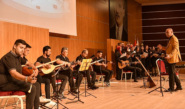 KMÜ'de Türk Halk Müziği Konseri