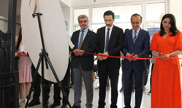 Kazımkarabekir'de Resim Ve Teknoloji Tasarım Sergisi Açıldı