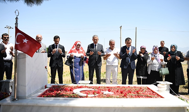 15 Temmuz şehidi Muhammed Yalçın’ın kabri ziyaret edildi