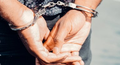 FETÖ'ye yönelik geçen ay düzenlenen 513 operasyonda 130 kişi tutuklandı