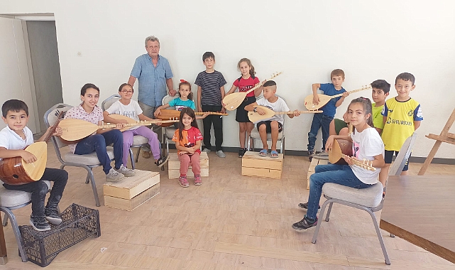 Göktepe'de Yörük Çadırının Dumanı Tütüyor
