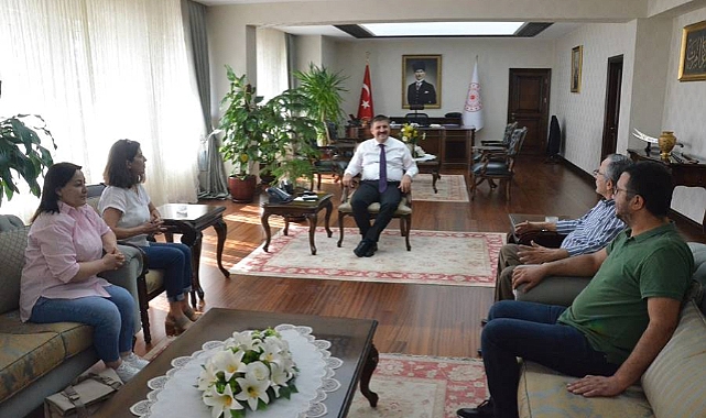 Karaman'da Uyanış ve Yeni Karaman Gazetelerinden Vali Sarıibrahim'e Ziyaret 