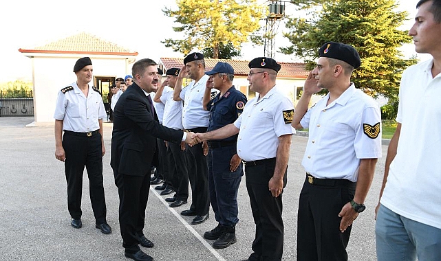 Vali Sarıibrahim Kurum Ziyaretlerine Devam Ediyor