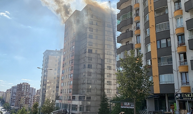 Yangında 1 kişi öldü, 3 kişi dumandan etkilendi