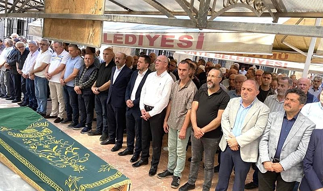 AK Parti İl Başkanı Öztürk'ün annesi Ünye'de toprağa verildi