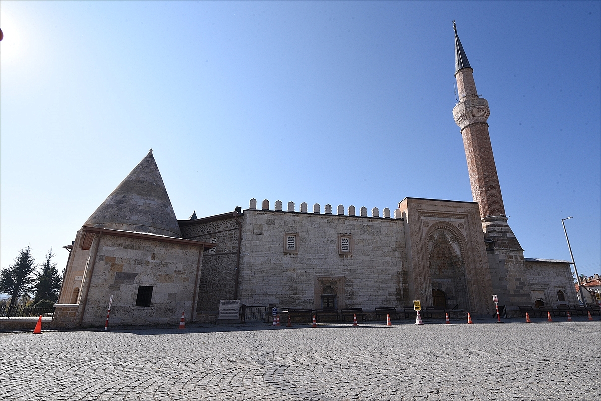 Eşrefoğlu Camii UNESCO Dünya Mirası Listesi'nde