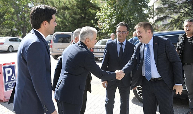 Vali Sarıibrahim'den  İl Millî Eğitim Müdürlüğü'ne Ziyaret