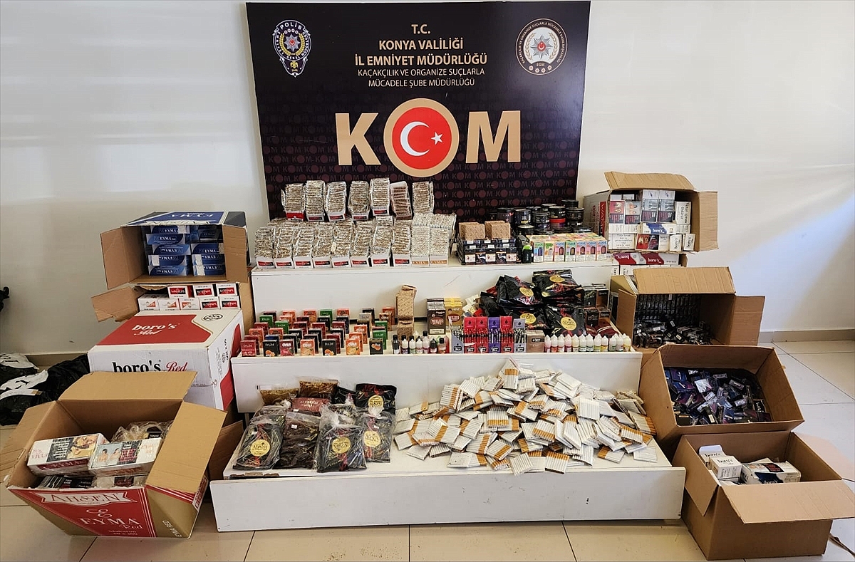 Kaçakçılık operasyonunda 10 kişi yakalandı