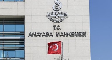 Konusu 581 bin liranın altındaki davalarda temyize gidilememesine ilişkin hüküm iptal edildi