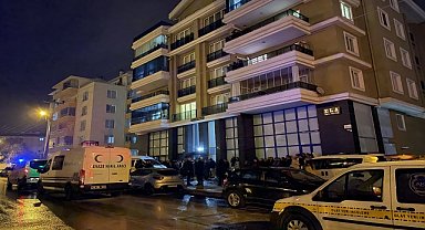 Eşini bıçaklayarak öldürdü