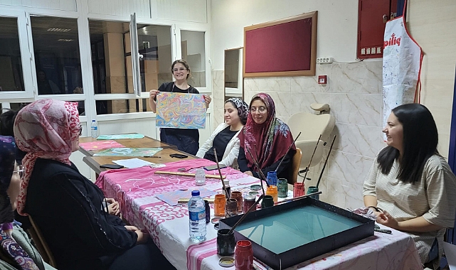 GSB Karaman Yurtlarında Ebru Kursu Yoğun İlgi Görüyor