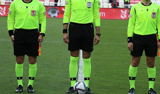 Karaman FK - Erzincanspor maçının hakemleri belli oldu