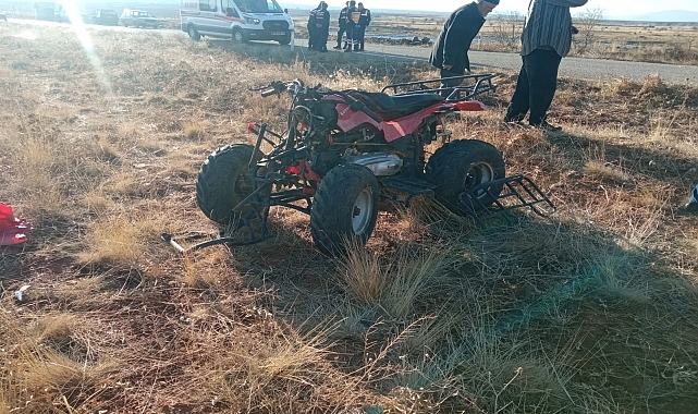 Otomobil ile ATV'ye çarpıp takla attı 2 yaralı