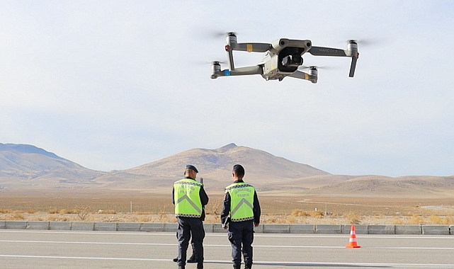 Jandarma'dan Drone Destekli Trafik Denetimi