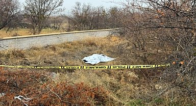 Arazide erkek cesedi bulundu