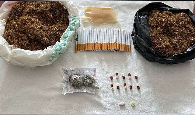 Jandarma ekiplerince sentetik uyuşturucu, hap ve esrar ele geçirildi