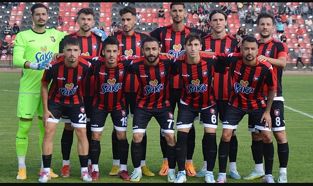 Uşakspor'da parasını alamayan 17 futbolcu takımdan ayrıldı