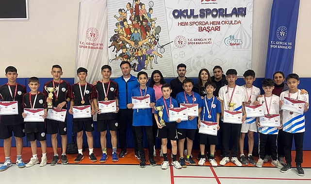 Badminton’da Karaman’ı Temsil Edecekler