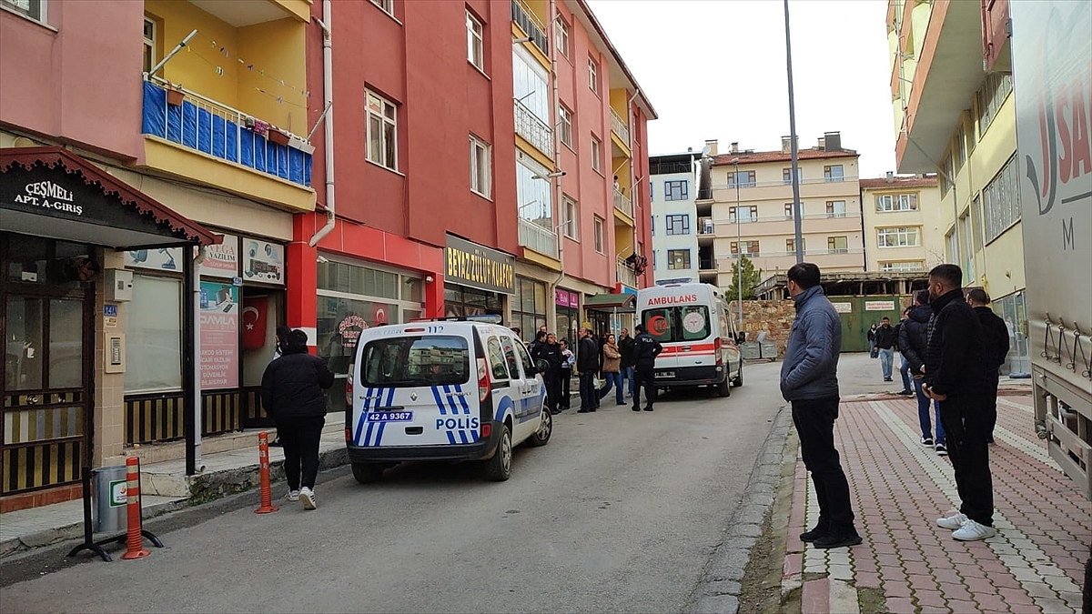 Silahlı saldırıya uğrayan kişi yaralandı