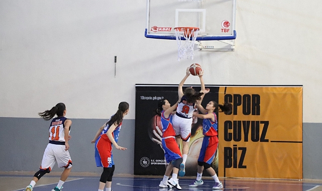 U14 Kızlar Basketbol Bölge Şampiyonası'nın Karaman Etabı Sona Erdi