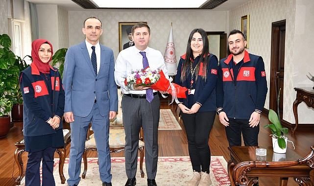 Vali Sarıibrahim 112 personelini makamında kabul etti