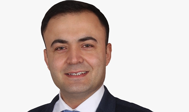 Rauf Denktaş Mahallesine Genç Muhtar Adayı Takdir Topluyor