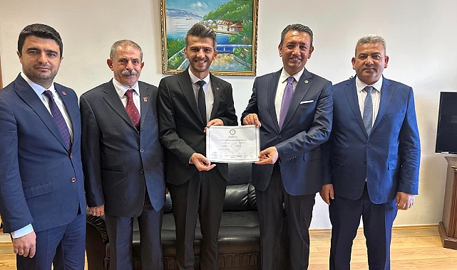 Bozcu mazbatasını alarak görevine başladı