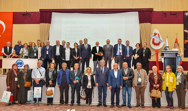 KMÜ’de ‘60+ Yaşam Boyu Öğrenme Akademisi’ Başladı