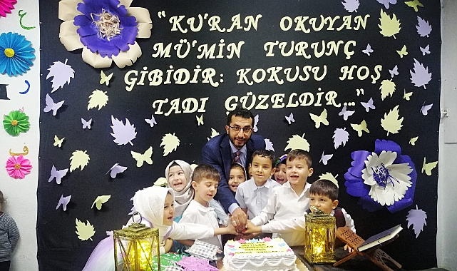 Minikler Kur'an-ı Kerim'e Geçmenin Heyecanını Yaşadı