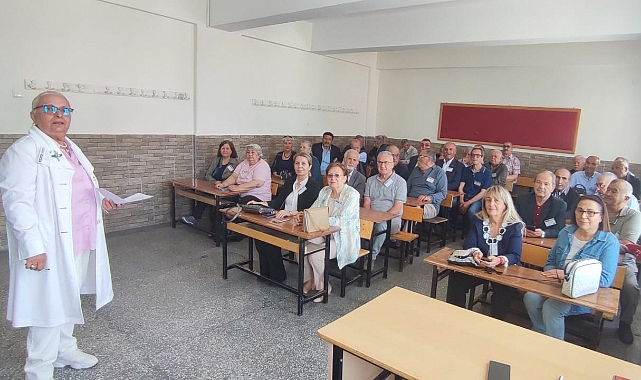 1968-71 mezunları buluştu. 19 Mayıs Coşkusunu yıllar sonra sınıflarında kutladılar