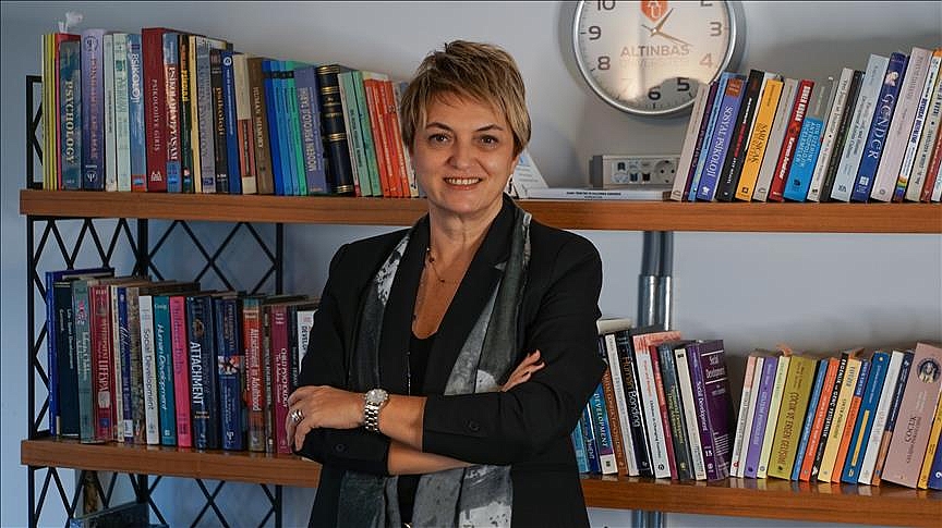 Ebeveynler için "ergenlikle başa çıkma" yöntemleri