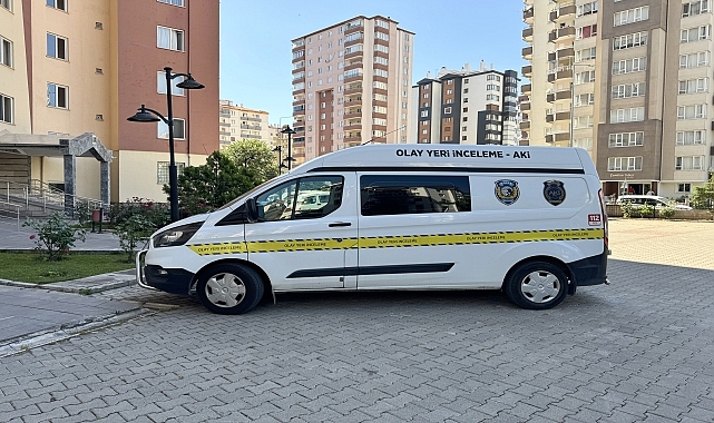 9. kattan düşen çocuk yaralandı