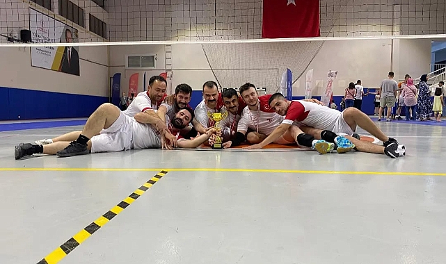 Kurumlar Arası Voleybol Turnuvası Sona Erdi 
