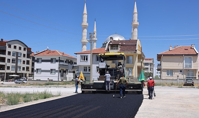 Asfalt Çalışmaları Gevher Hatun Mahallesinde Devam Ediyor
