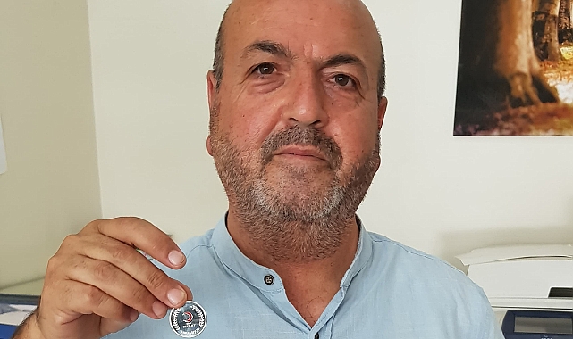 Karamanlı hemşehrimize Kızılay'dan gümüş madalya