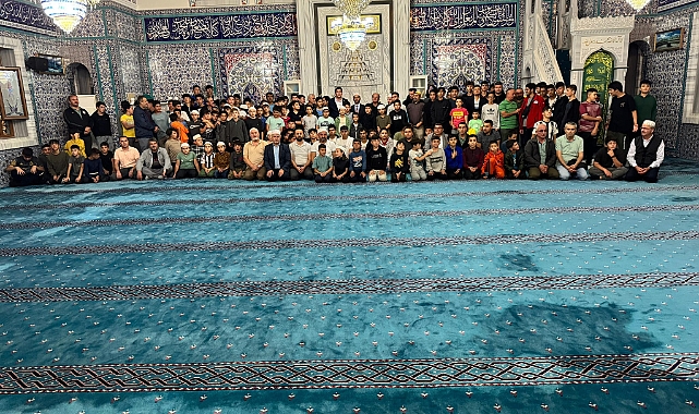 Şehirlerin Kalbi Camide Gençlik Buluşması Düzenlendi 