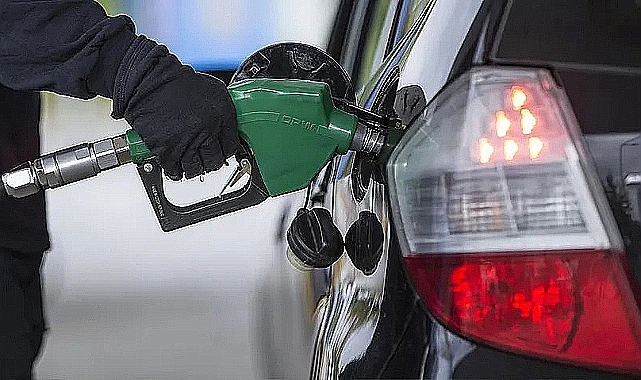 Benzine yeni zam geliyor