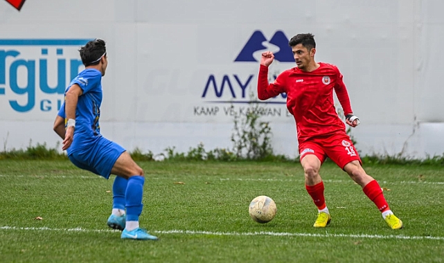 Karaman FK'nın 1 puana razı olduğu hafta 2.Lig'de görünüm