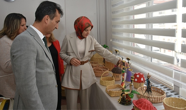 "Tel Bebek ve İğne Oyası Sergisi" sanatseverlerin beğenisine sunuldu