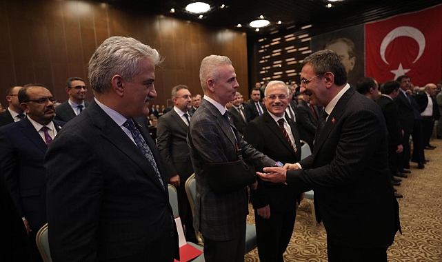 Bakan Kacır: "Aksaray ve Karaman'ı rekabet nüvesi iller kategorisinde konumlandırdık"