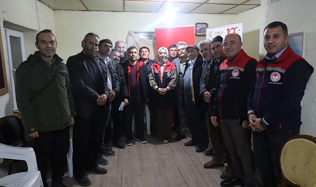 Damlapınar köyünde akşam buluşması gerçekleştirildi 