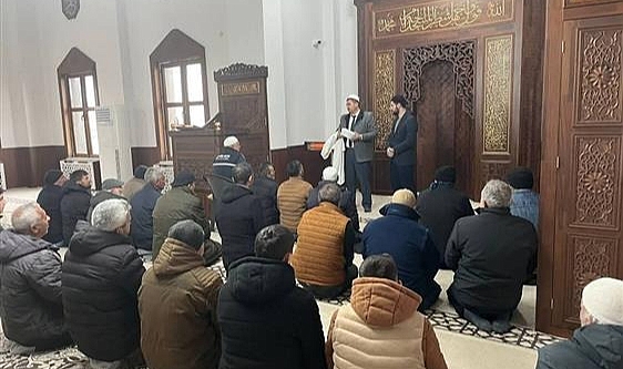 Karaman'da göreve başlayan din görevlileri cübbe ve sarık giydi