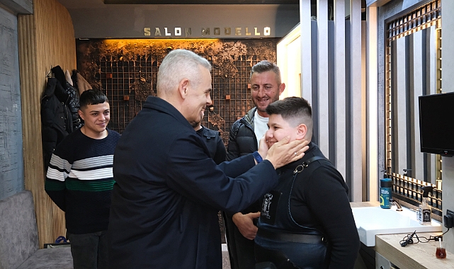 Vali Çiçekli esnaf ziyareti yaptı