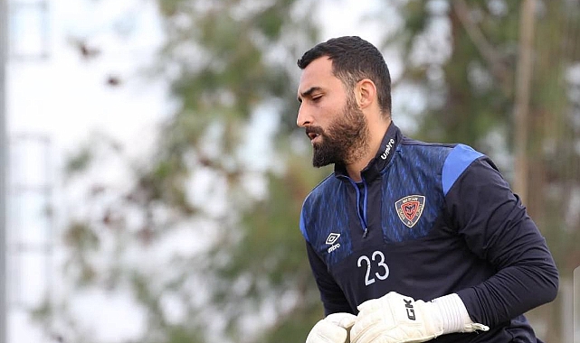 Yeni Mersin İY'de 4 Oyuncuyla daha Yollar Ayrıldı