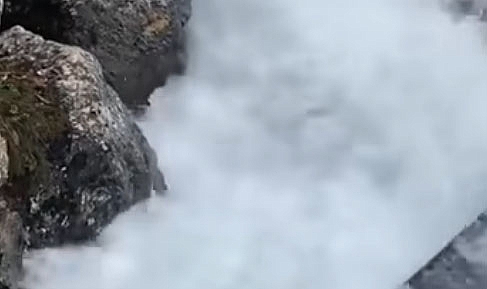 3 yıl önce gürleyen şelale bugün bir damla suya hasret kaldı