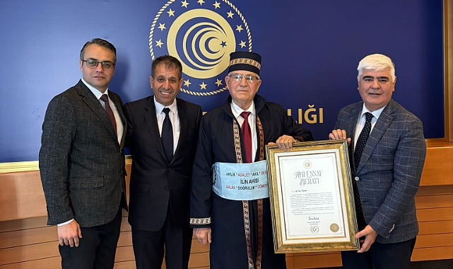 Ali Rıza Özkan Ahilik Beratını Bakan Bolat’ın Elinden Aldı 